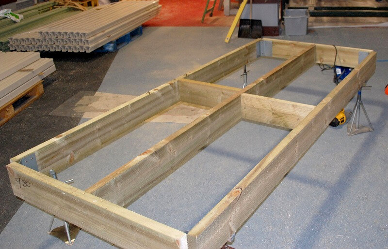 Decking-frame-freestanding-deck-how-to-build-a-deck