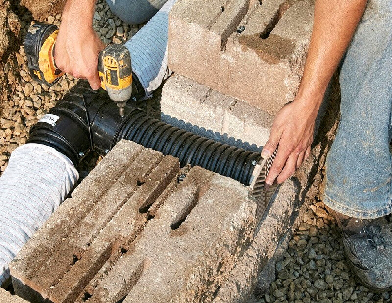 Retaining-wall-drainage-how-to-build-a-retaining-wall