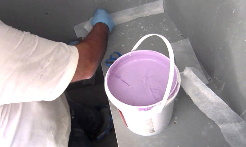 Waterproof-primer-bathroom-flooring-How-to-lay-tile
